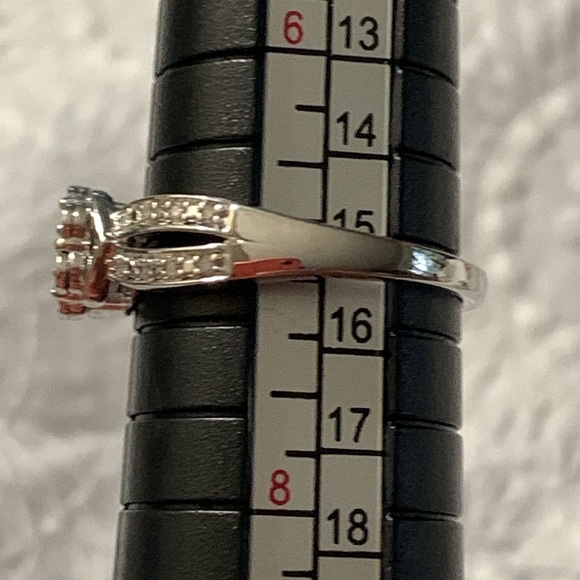 Antique Style Genuine Natural Diamond Floral Cluster Ring Sterling Silver Size 7 - Picture 9 of 12
